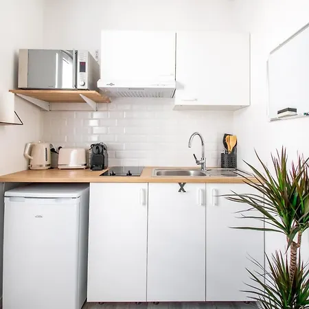 Cosy Sur Ile De - Proche Tram 2 Et 3 Apartment Nantes